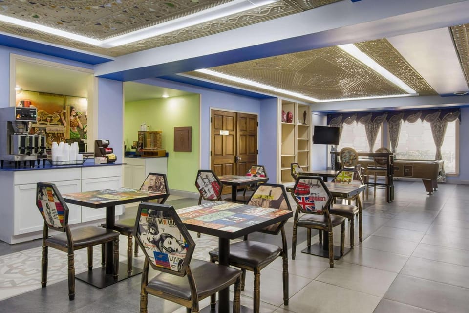 One life studio and suites Hotel in Evansville