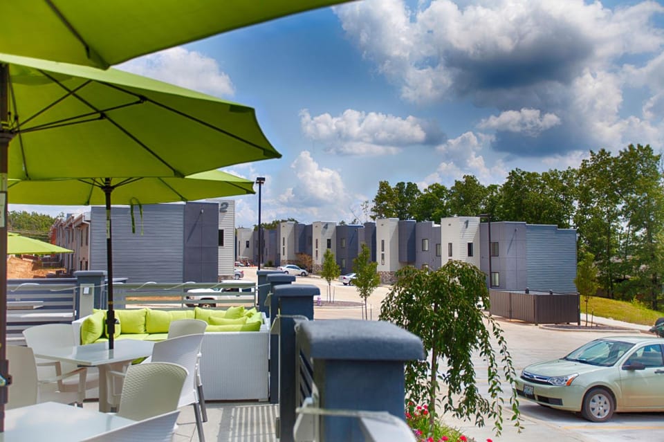 Z Loft Extended Stay Hotel Hotel in Saint Robert