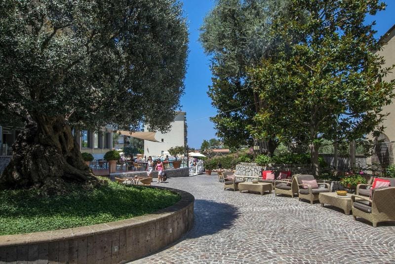 Via Capo Rooms Hotel in Priora