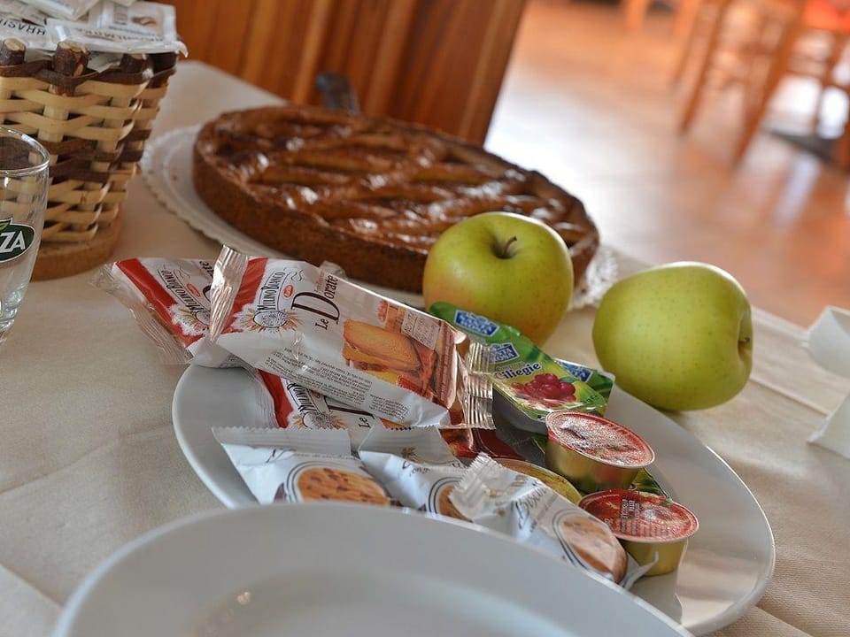 Hotel Gallo Cedrone Hotel in Canton of Grisons