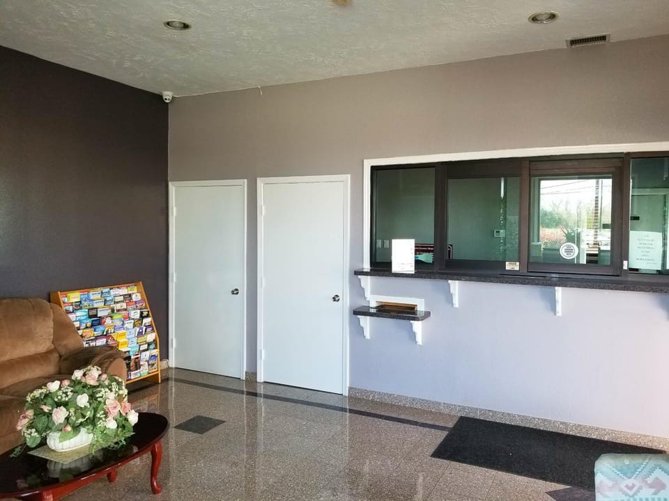 Executive Inn Pasadena Motel in Pasadena