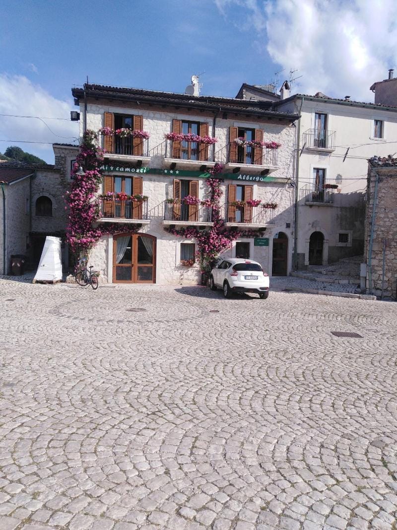 Hotel Ai 4 Camosci Hotel in Molise, Italy