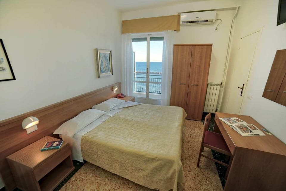 Hotel Mayola Hotel in San Bartolomeo al Mare