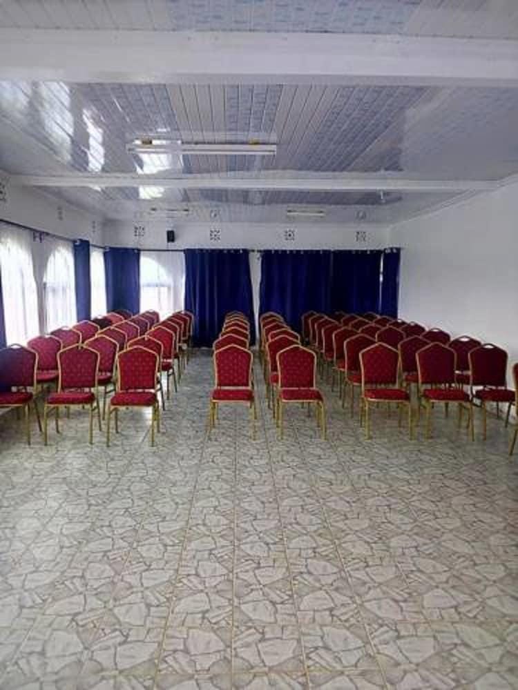 Swan Hotel Hotel in Kenya