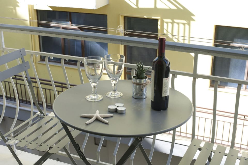 Victoria Square, Cozy and Stylish Apartment Hotel in Athens