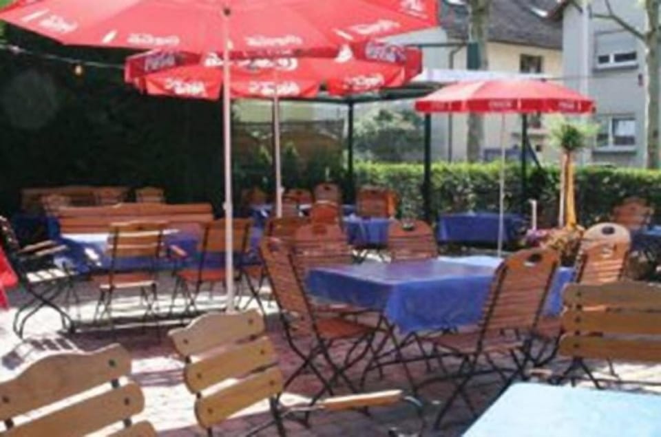 Gasthaus Pension Zur Bergstraße Hotel in Hesse