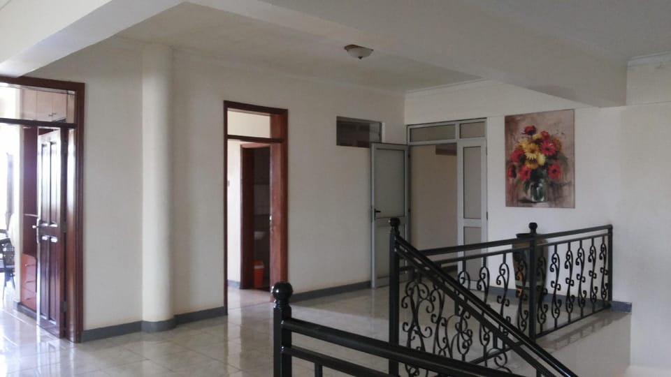 West Cliff Hotel Hotel in Uganda