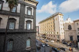 Umberto34 - Luxury Home Hotel in Naples