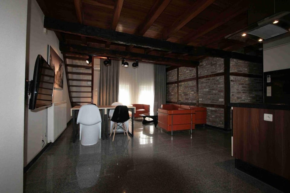 Amosa Liège City Centre Apart Regence 17 Hotel in Liège