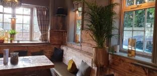 The Horse Inn Hurst Hotel in Mid Sussex District