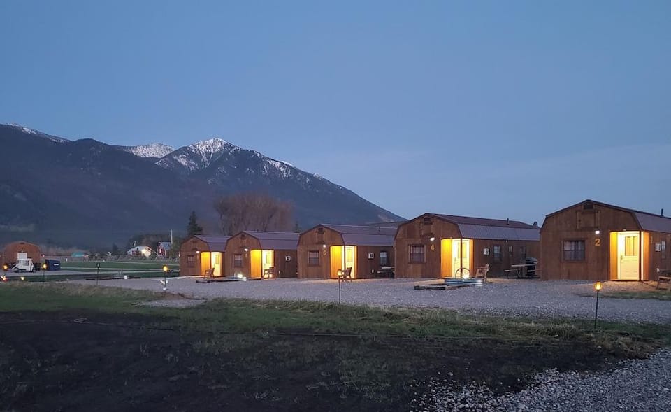 Glacier Acres Guest Ranch Hotel in Idaho