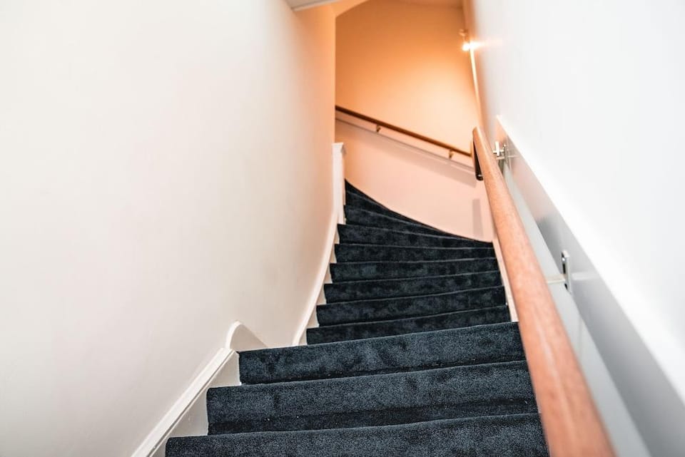 Limehome Den Haag Keizerstraat Hotel in The Hague