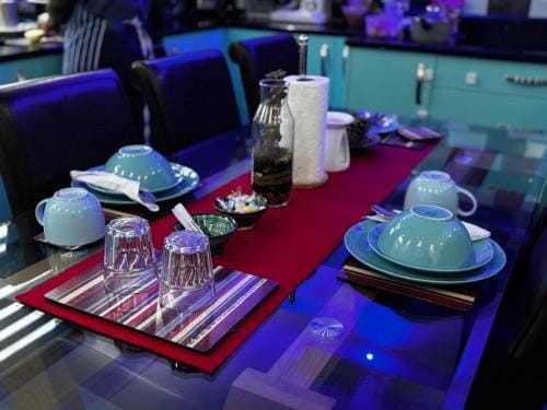 KAYUMBA Properties LTD Hotel in Leeds