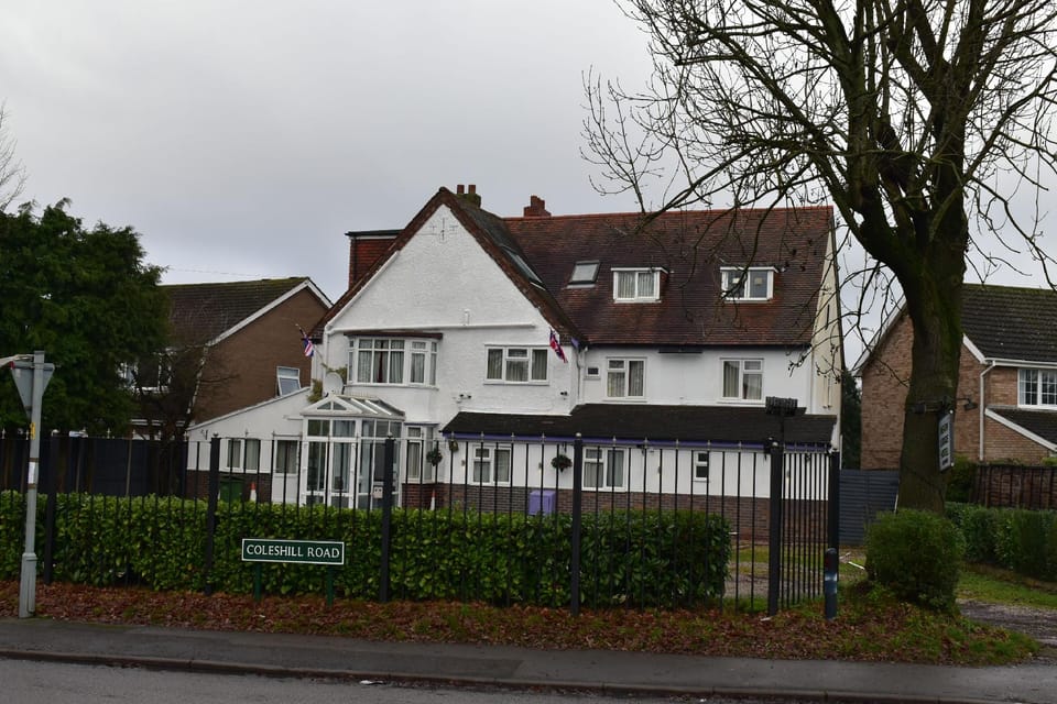 Royal Square Hotel - BHX & NEC Hotel in Marston Green