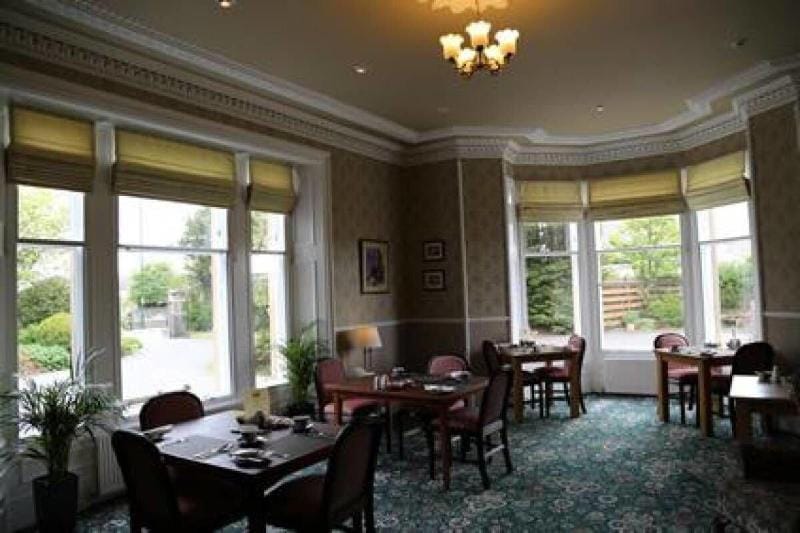 The Pines Guesthouse Hotel in Elgin