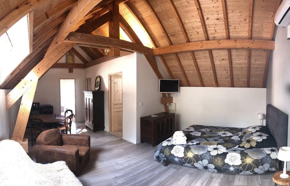 Les Chambres du golf - Golf de La Chassagne Hotel in Bourgogne-Franche-Comté
