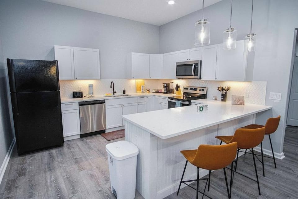 Exceptional 5BR So Close to Riverwalk and Downtown Hotel in San Antonio