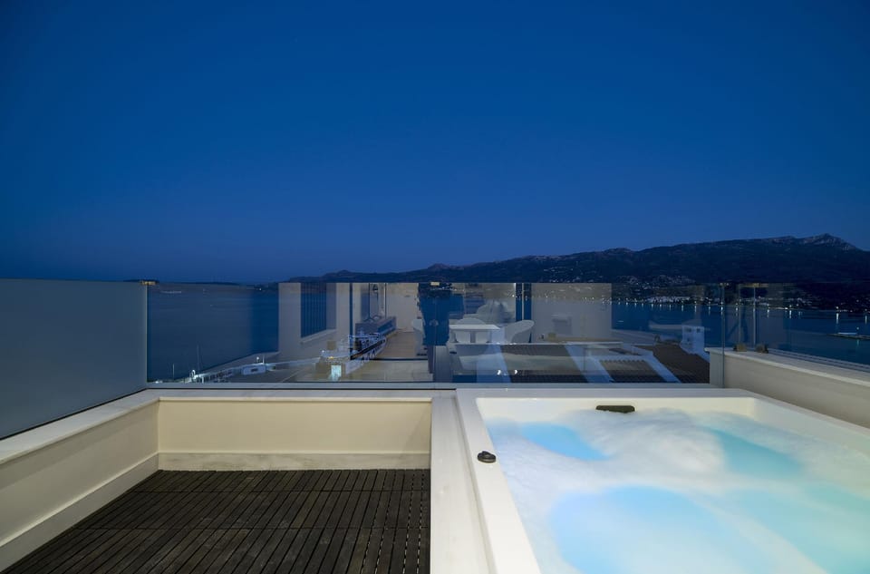 GM Luxury Suites & Spa Hotel in Lasithi