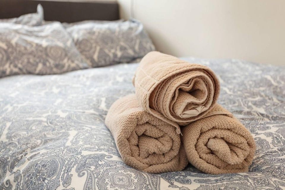 Shirley Apartments, Cozy Studio, 10 Min Drive to City Centre and Cruise Ship Terminals Hotel in Southampton