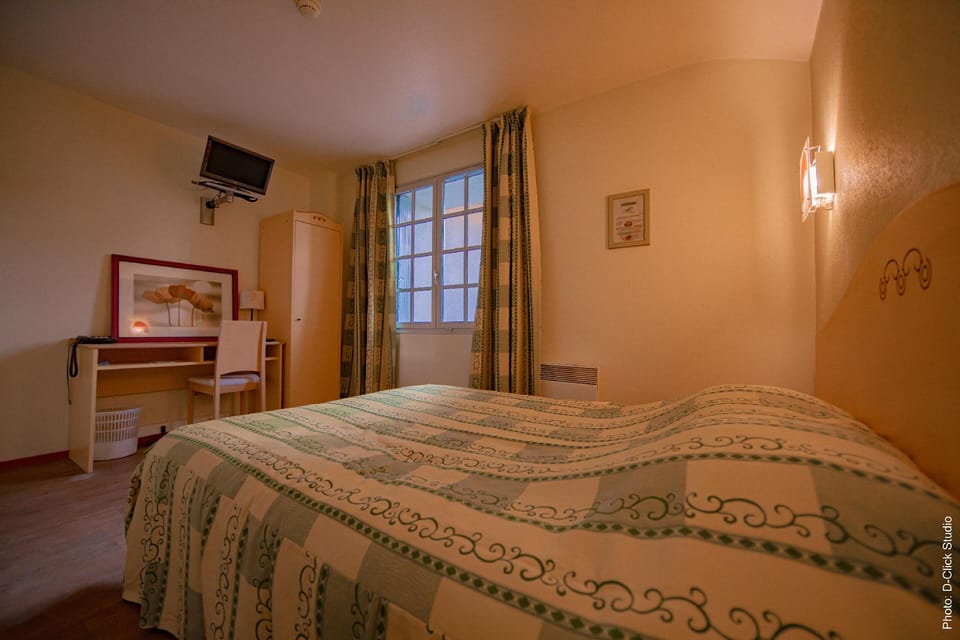 Les Tilleuls Hotel in Jura