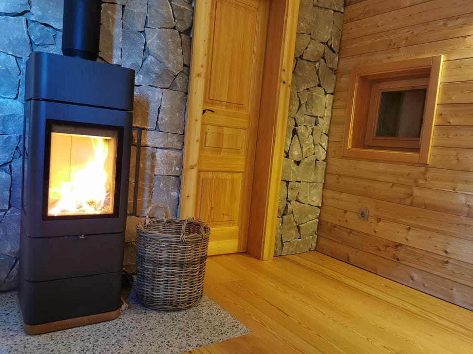 Koča Žafran - Velika planina Hotel in Slovenia
