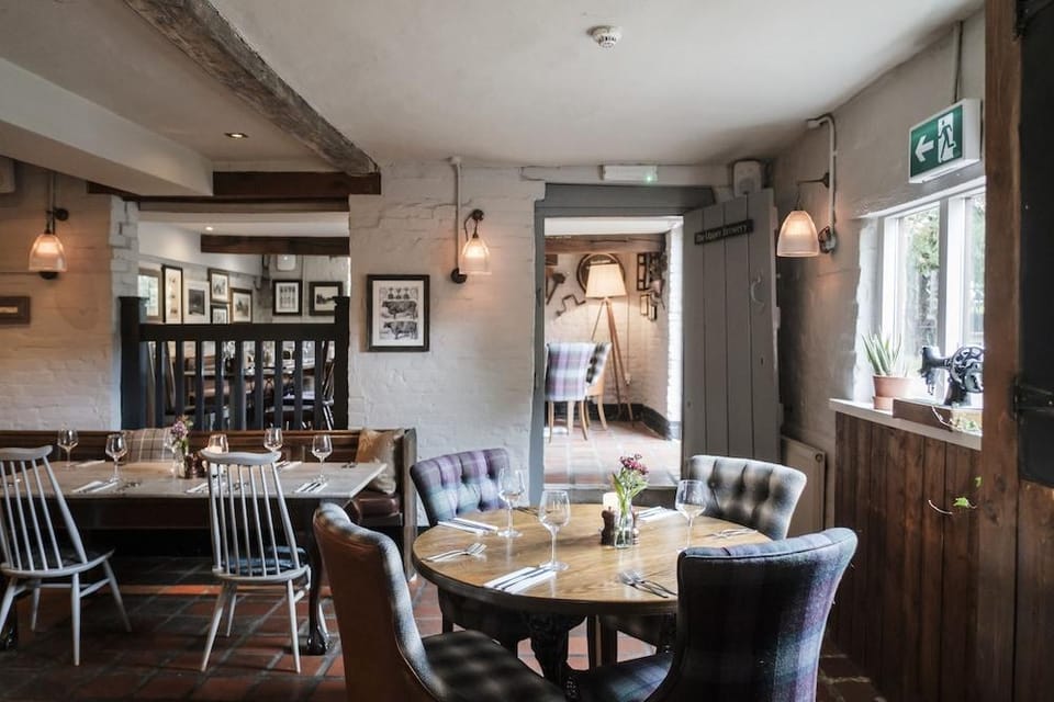 The Hind s Head Hotel in England