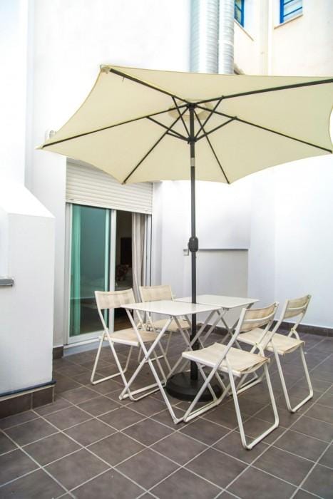 Apartamentos Pompidou Hotel in Malaga
