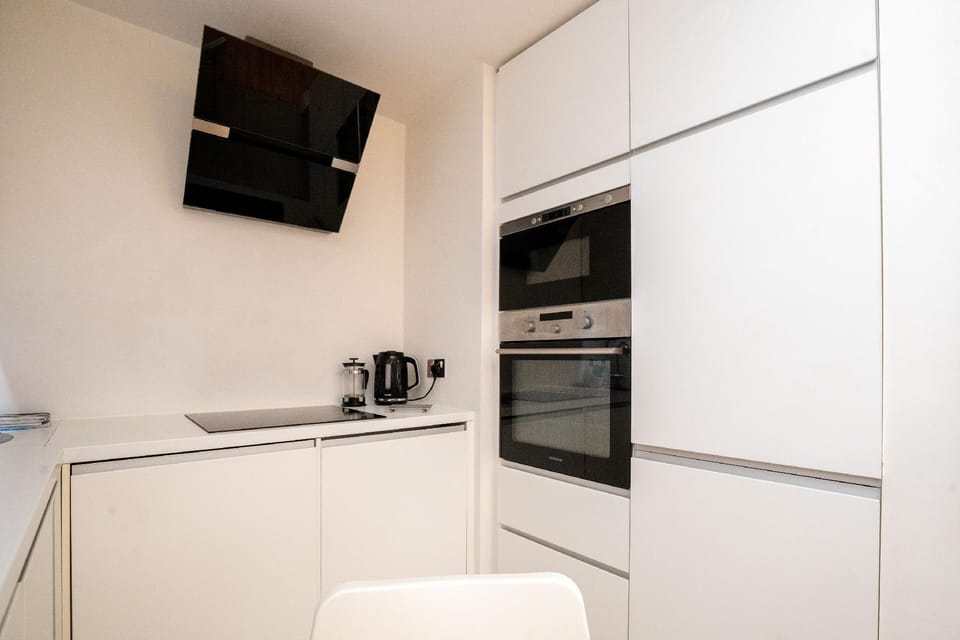 Le Cwtch - Beautiful 1 Bed Apartment Hotel in Cardiff