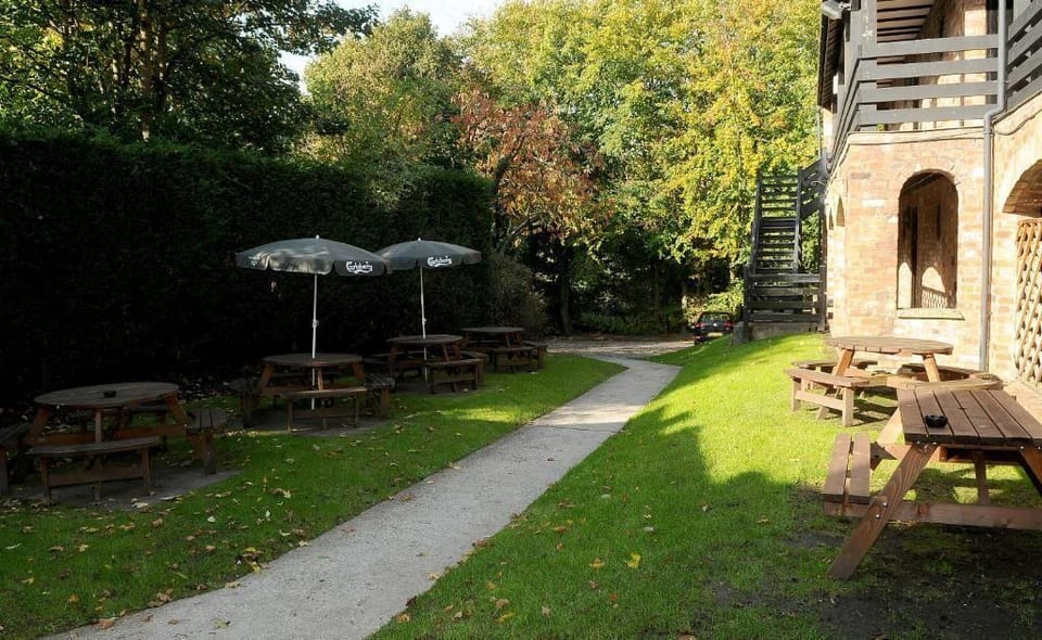 Red Lion Parbold Hotel in West Lancashire District