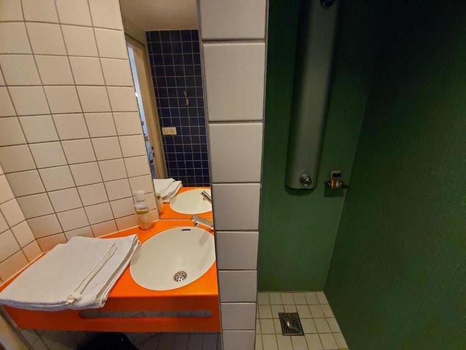 Auberge de Jeunesse HI Strasbourg Hotel in Strasbourg