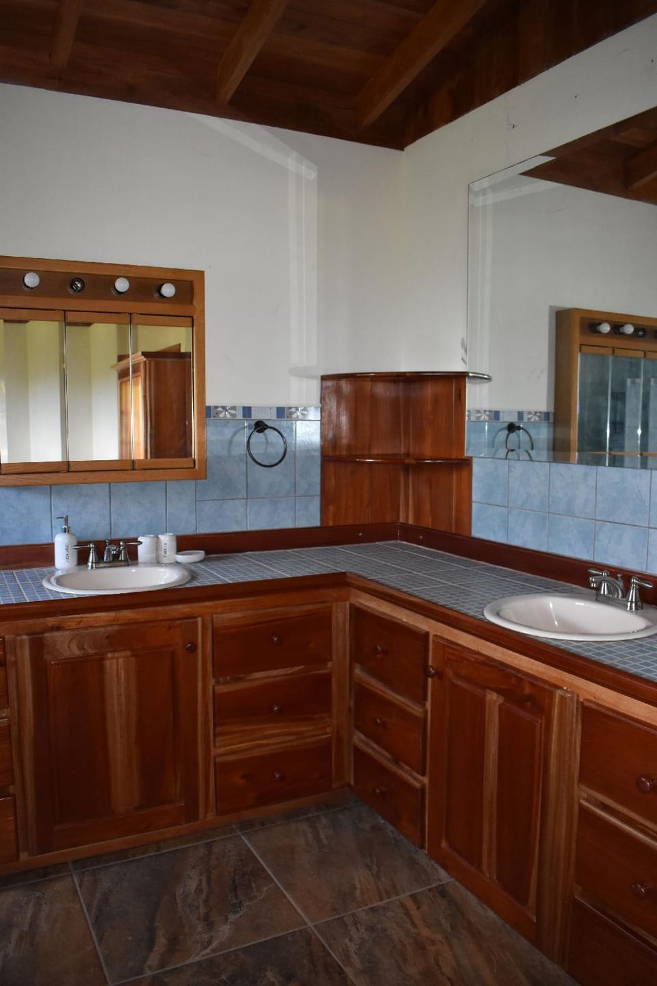 Maya Heights Village Resort Hotel in Stann Creek District