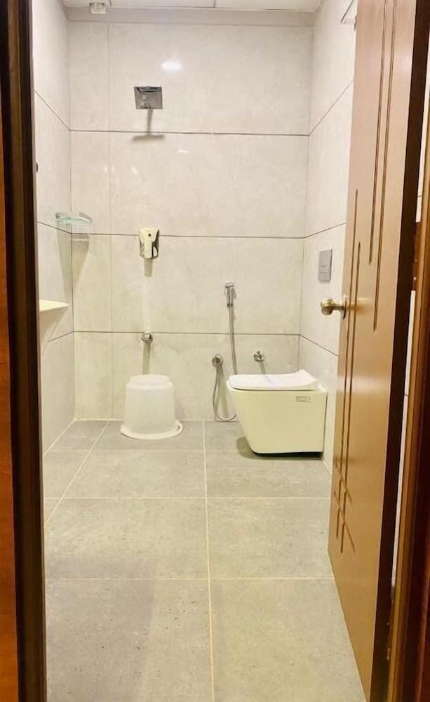 PPH Living Gnr Grand Luxury Rooms Hotel in Andhra Pradesh