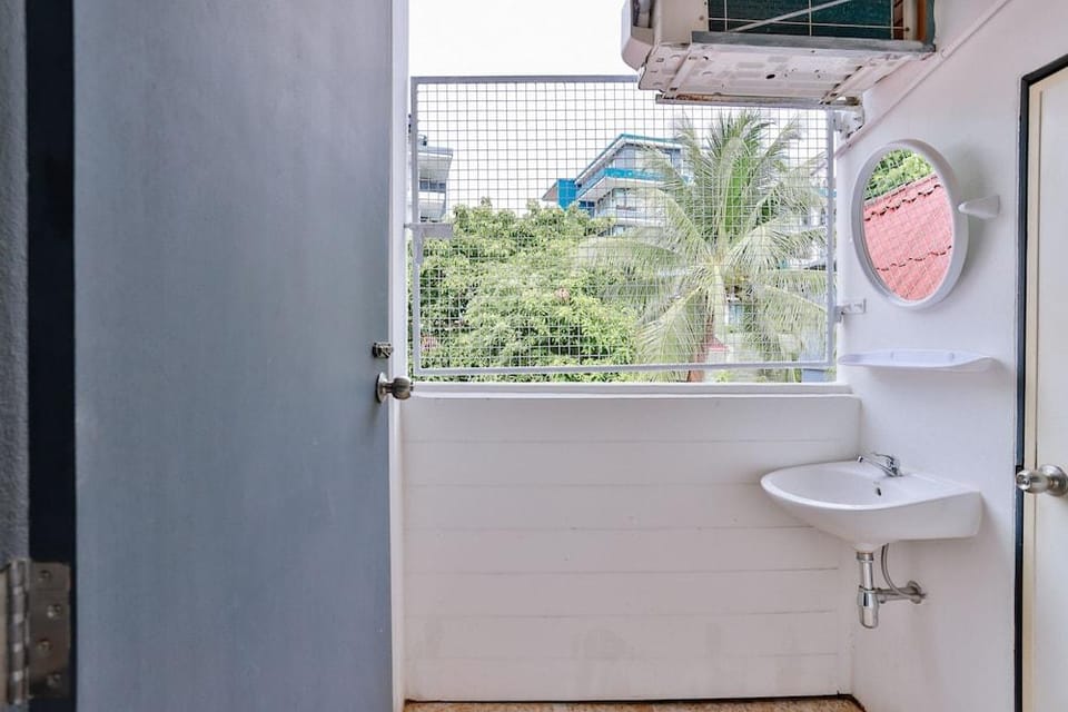 GP House Apartment Hotel in Krabi Changwat