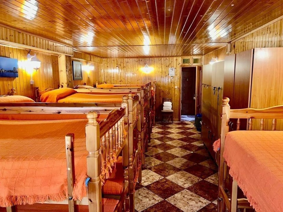 Camping La Playa Hotel in Logrono