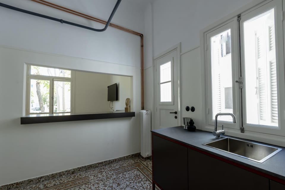 An Outstanding 3 Bdrm Apartment in the Heart of Athens Hotel in Plaka