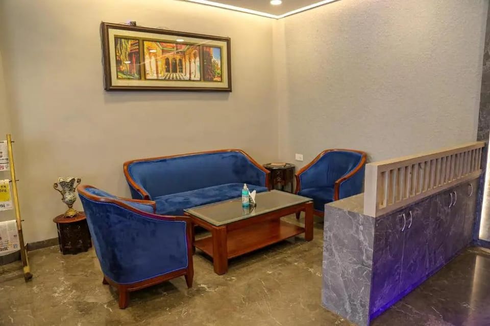 Four Leaf Hotel Sapphire Blue Hotel in Varanasi