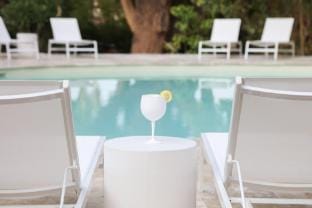 La Bâtisse en Blanc Hotel in Antibes