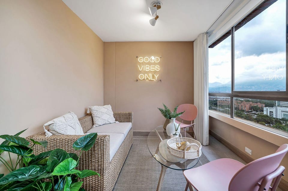 Apartamentos Alcazar Oviedo byHOUSY HOST Hotel in Medellin