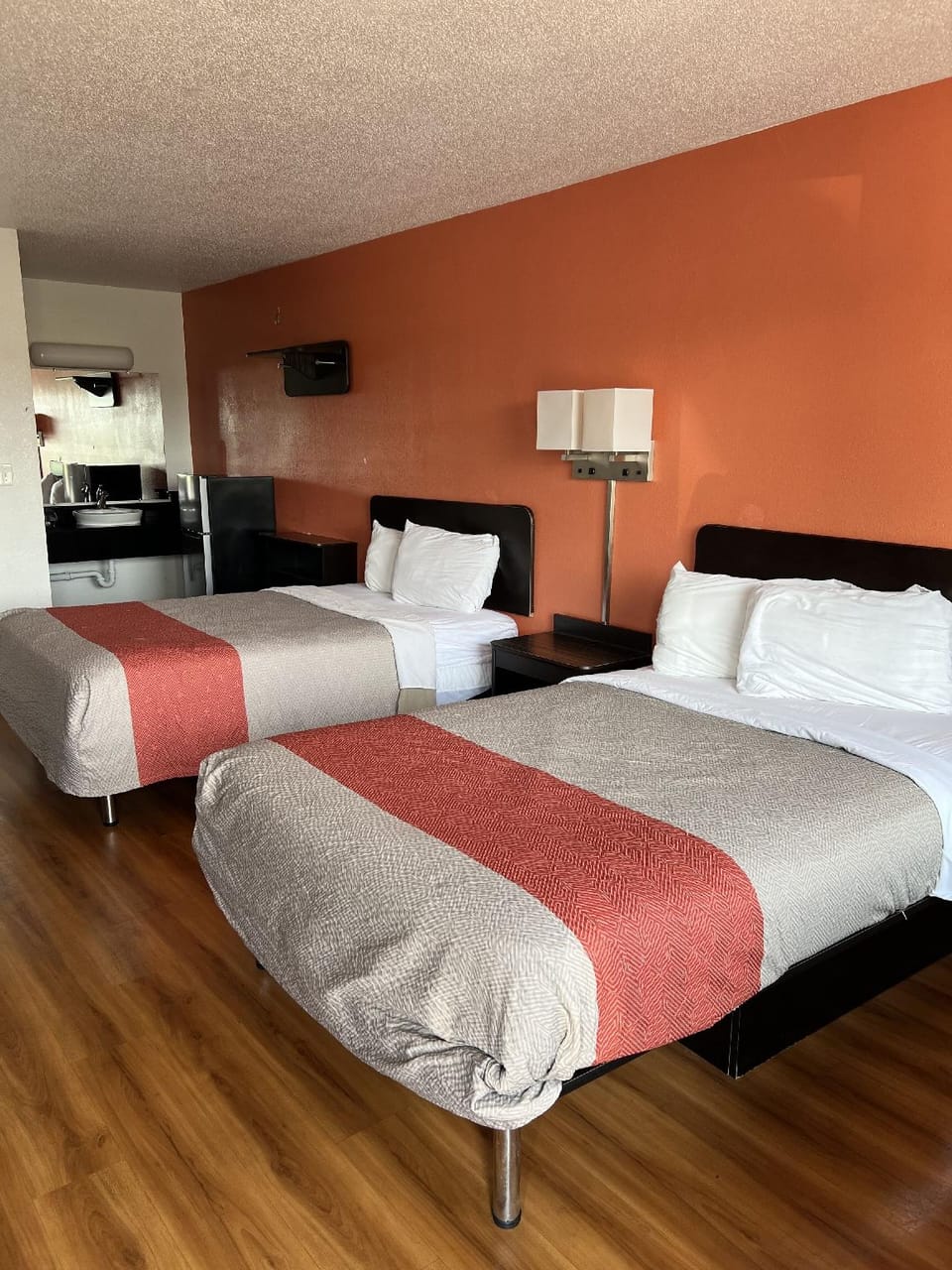 LAKE INN Hotel in Buckeye Lake
