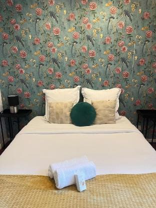 nice  studio  next  to  Invalides Hotel in Paris