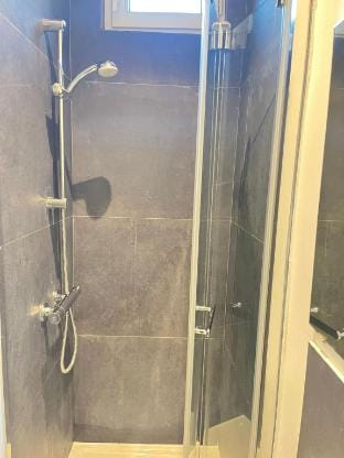 Calm and Cute - refreshed  small apartment in Boulogne  minutes  from  Paris Hotel in Paris