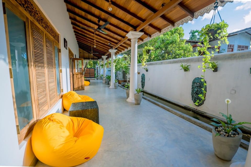 Bar/lounge