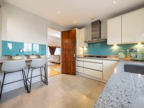 Marble Arch Residences Hotel in City of Westminster