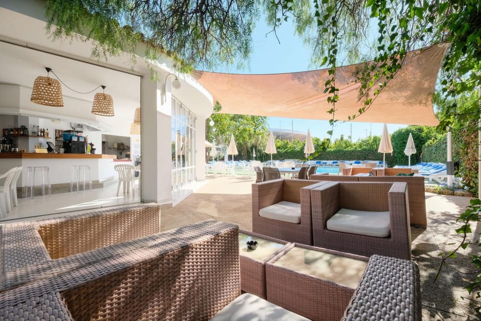 azuLine Hotel Llevant Hotel in Sant Antoni Portmany