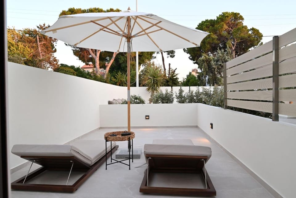Rhotheon Suites in Ialysos Rhodes - private pool in selected rooms Hotel in Ialysos