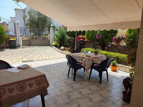 Villa Sidorela Hotel in Ksamil