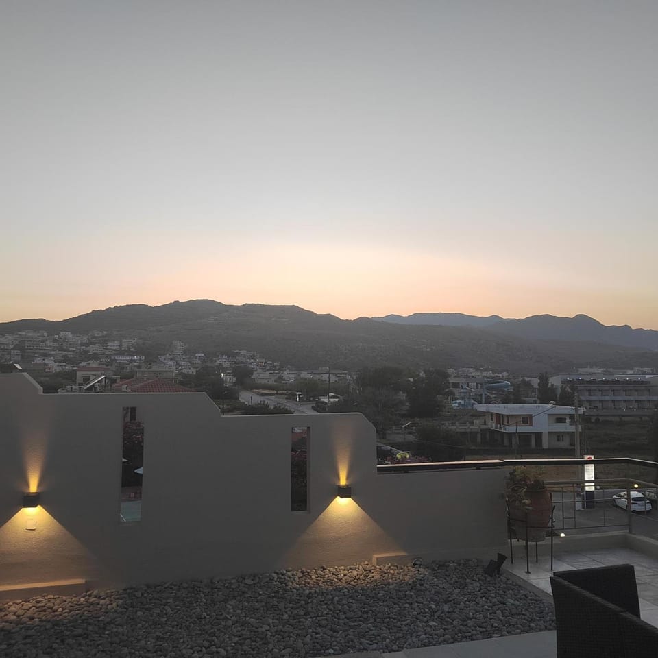 Rododafni Apartments Hotel in Crete