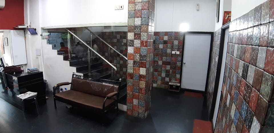 Hotel Hiland Inn Hotel in Kolkata