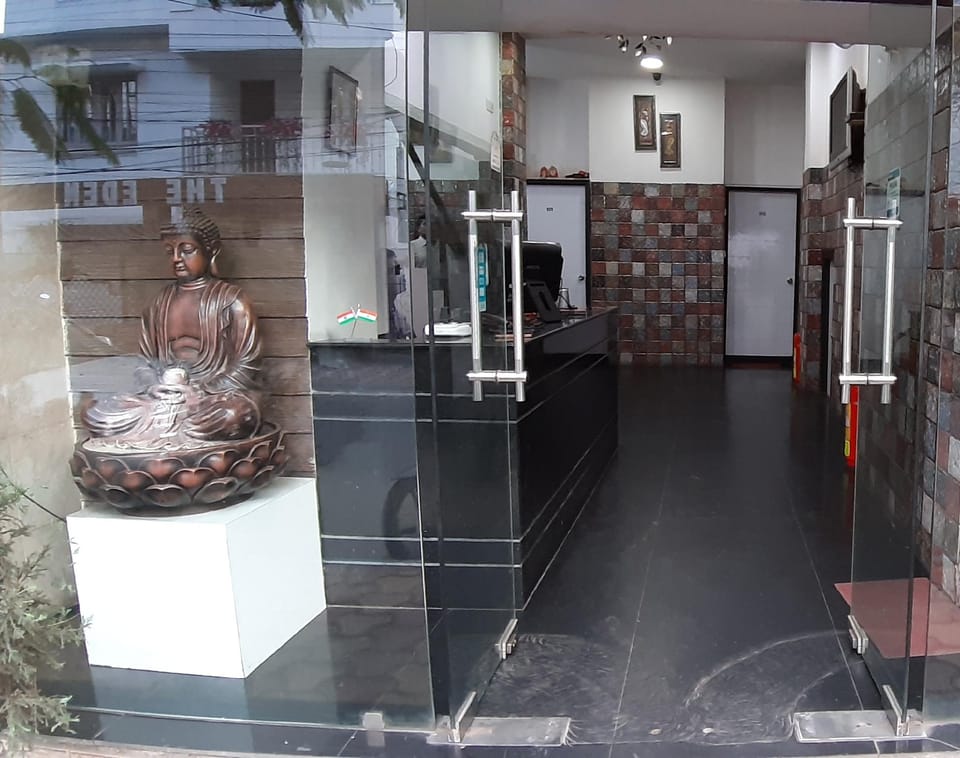 Hotel Hiland Inn Hotel in Kolkata