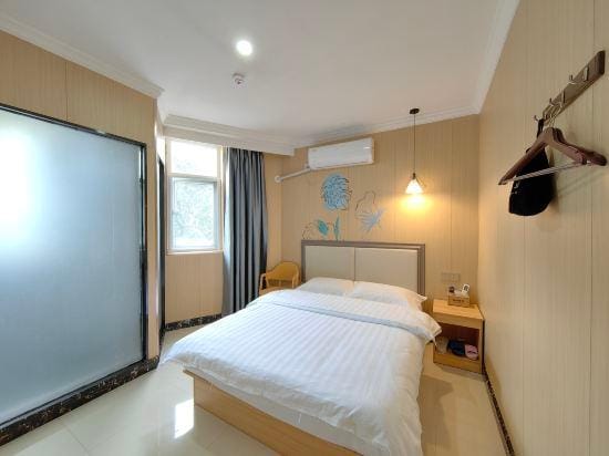 Corner Inn (Shanghai Xinzhuang Subway Station) Hotel in Shanghai